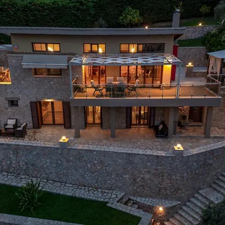 别墅 Kastro 尼基亚娜