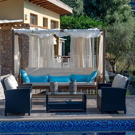 Kastro Villa Nikiana