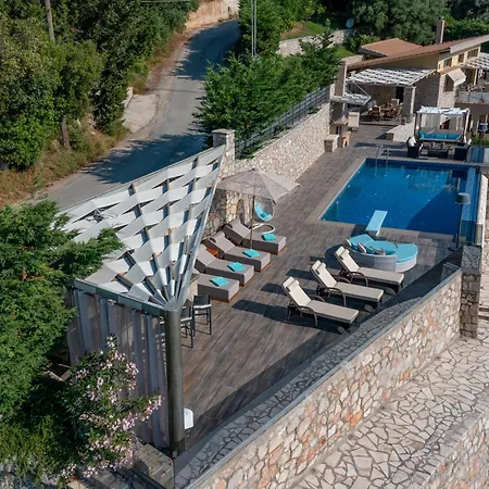 Kastro Villa